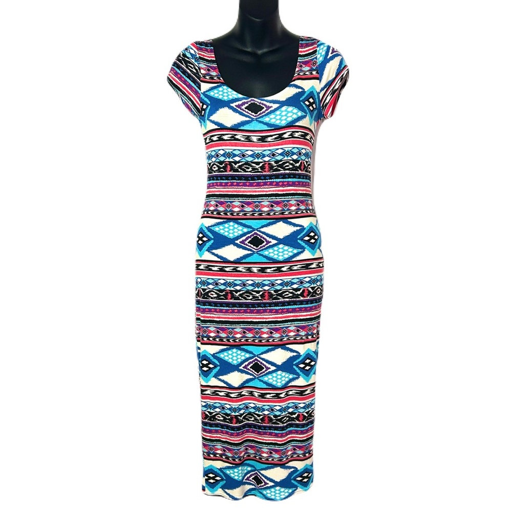 About A Girl Blue and Pink Geometric Bodycon Cap Sleeve Midi Dress